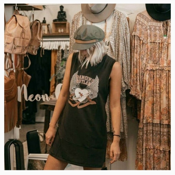 RESTOCKED NWT-  Boho T- Shirt Gypsy Tunic Dress - Picture 2 of 8